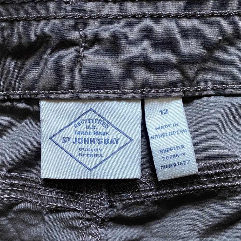 Y2K St. John's Bay Size 12 Charcoal Gray Dark Green Capri Cargo Everyday Pants - Picture 6 of 6